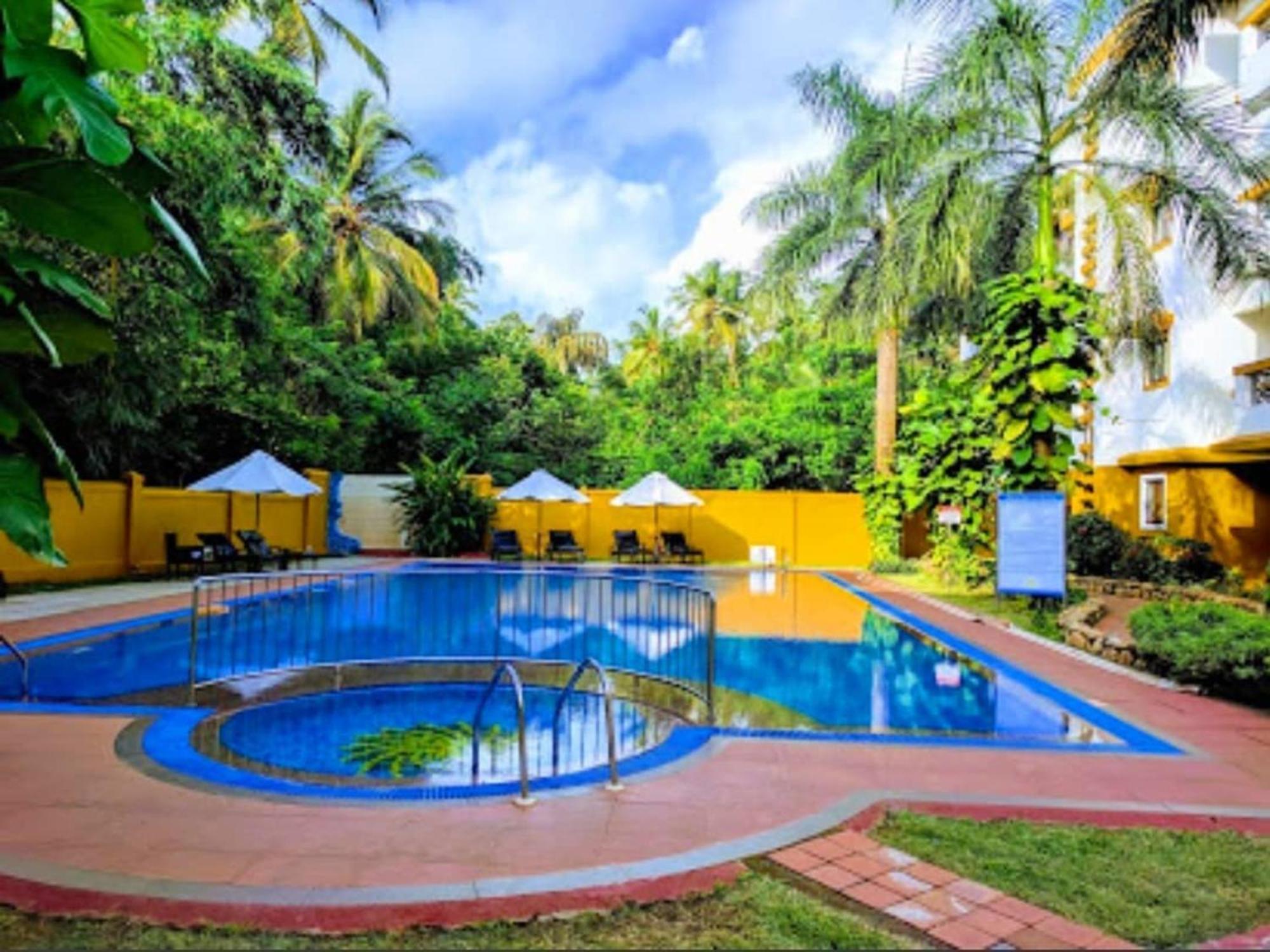 Goa Villagio & - A Unit Of Ihm, 10 Min Walk From Resort