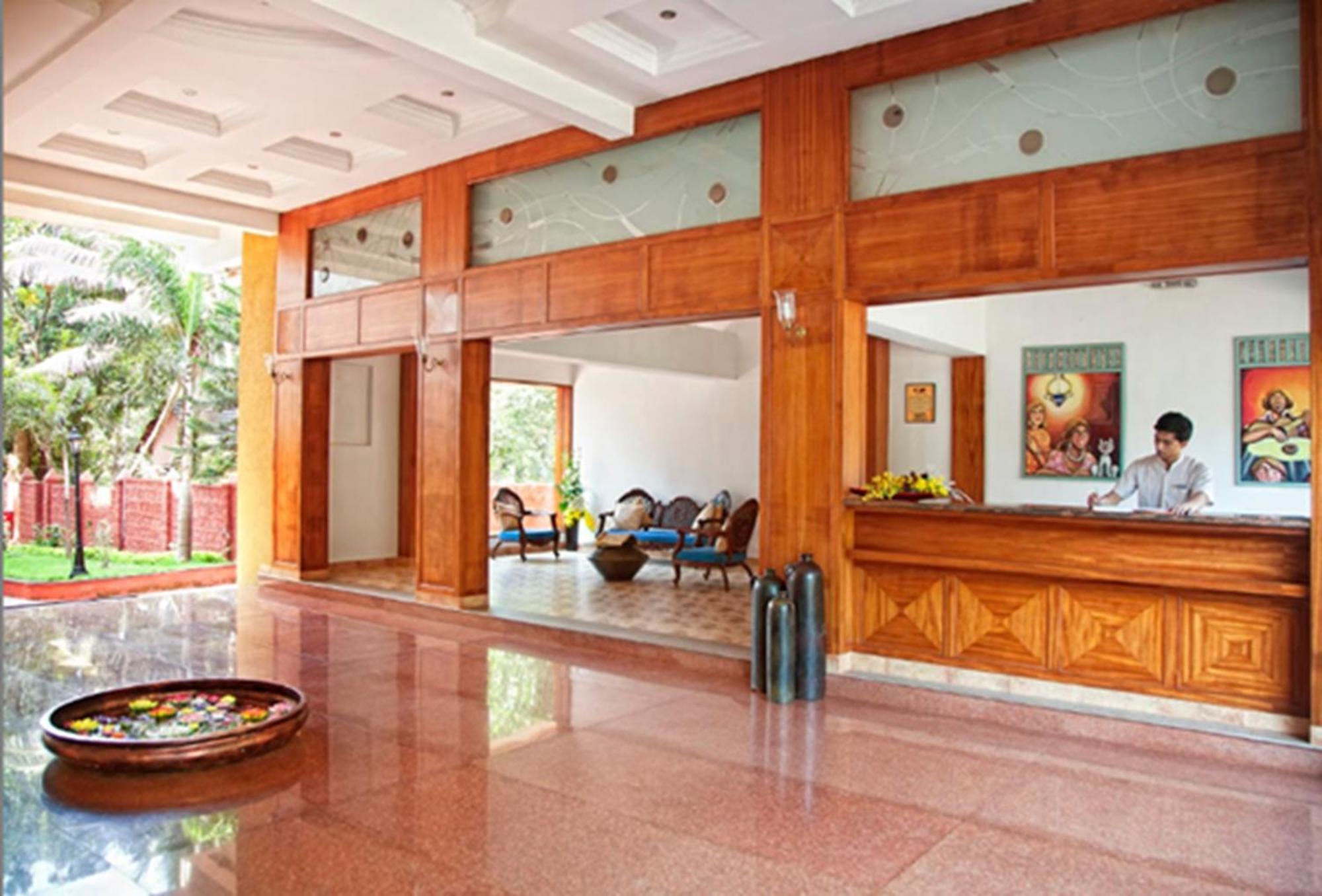 Goa Villagio & - A Unit Of Ihm, 10 Min Walk From Resort