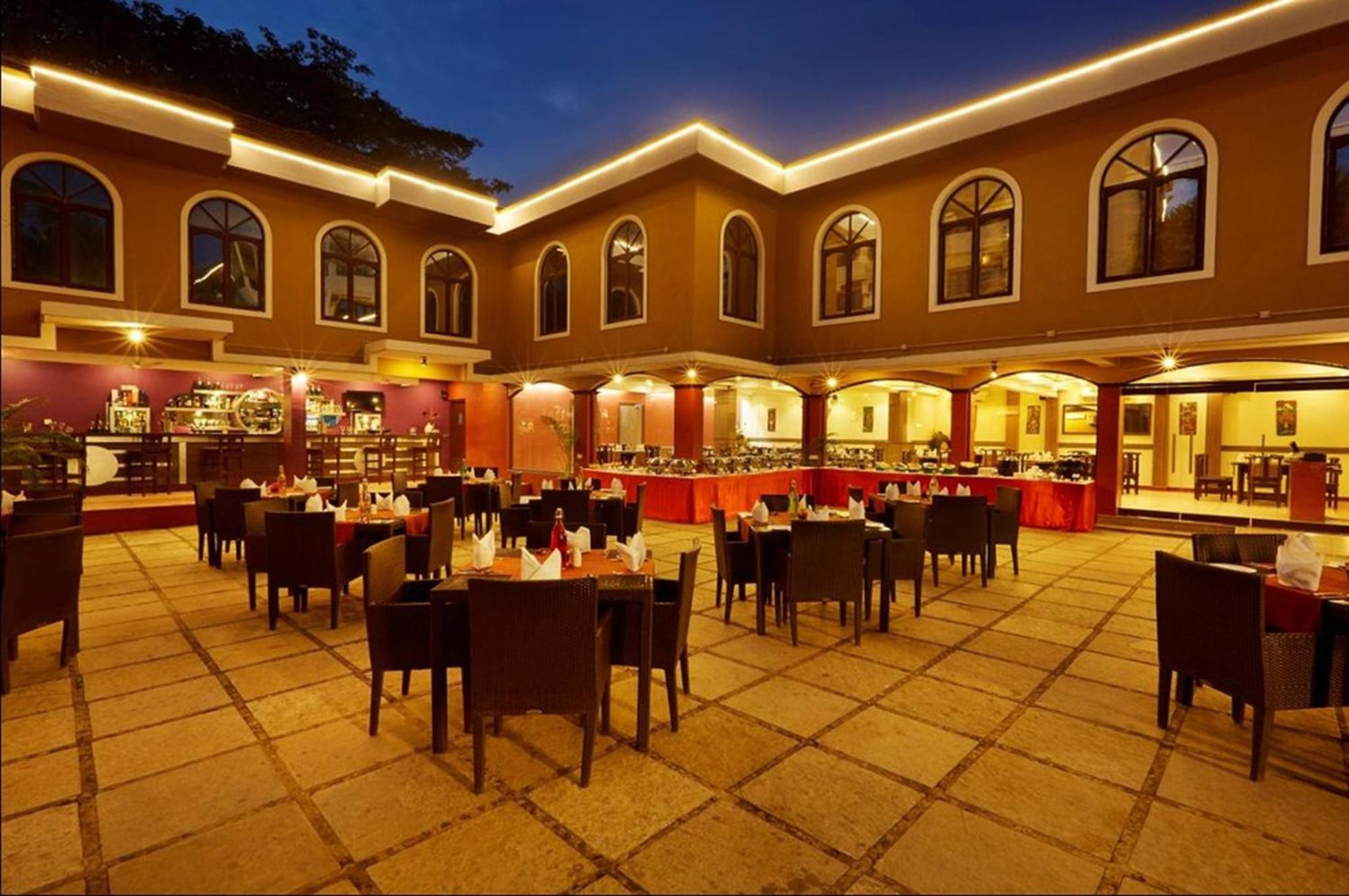 Goa Villagio & - A Unit Of Ihm, 10 Min Walk From 4* Betalbatim