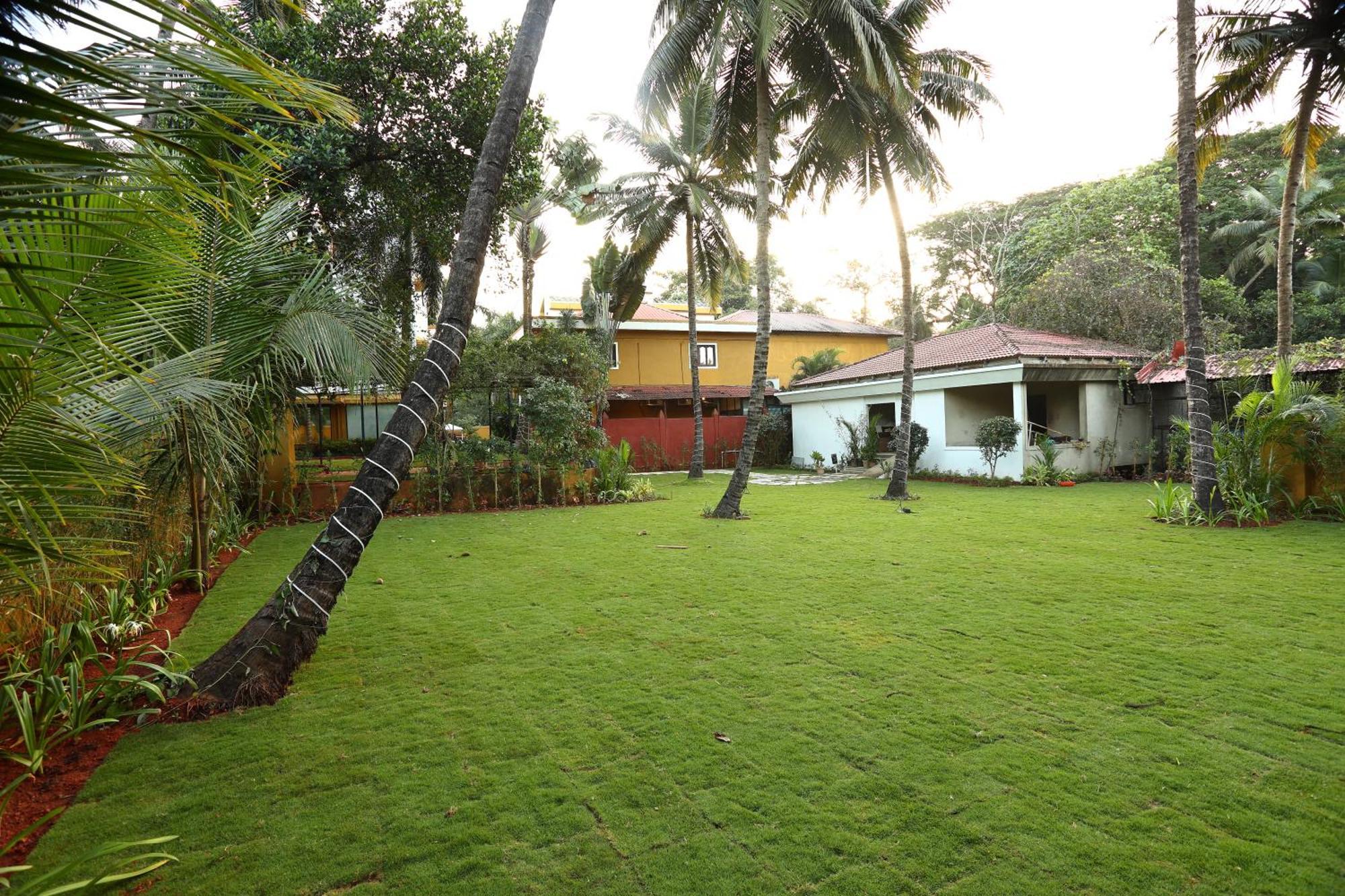 Resort Goa Villagio & - A Unit Of Ihm, 10 Min Walk From Betalbatim
